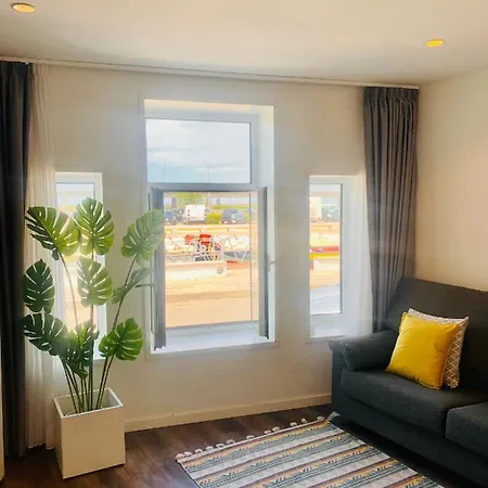 Apartment Old Town River View *