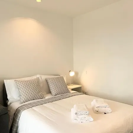 Old Town River View Aveiro